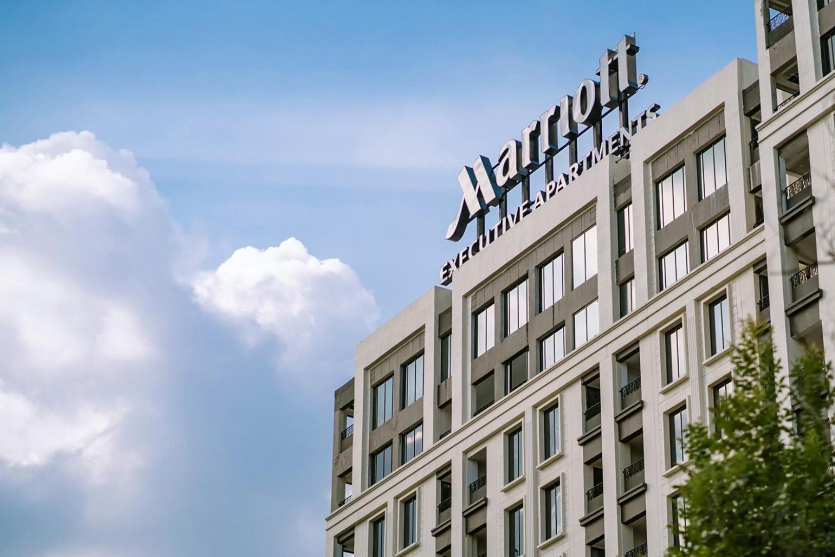 Marriott Executive Apartments, Bangkok Townhall Sukhumvit Екстериор снимка