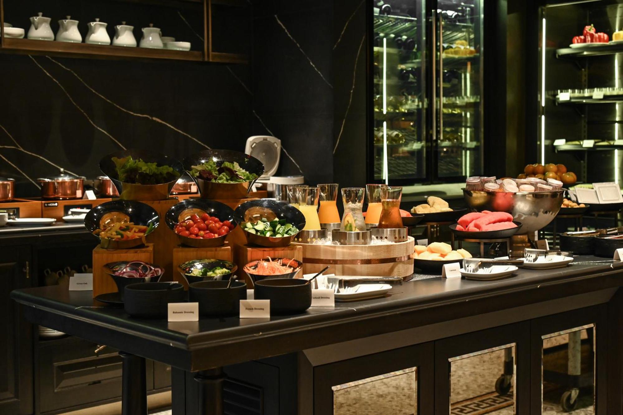Marriott Executive Apartments, Bangkok Townhall Sukhumvit Екстериор снимка