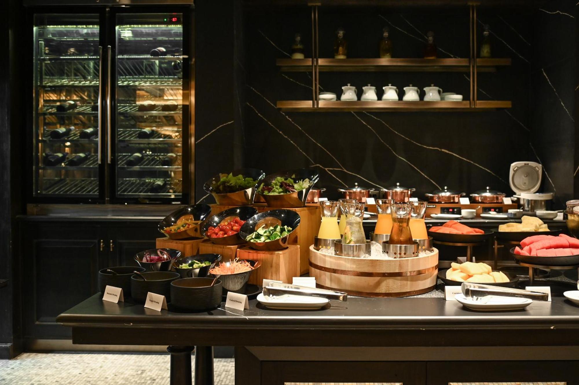 Marriott Executive Apartments, Bangkok Townhall Sukhumvit Екстериор снимка